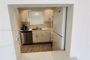 7505 SW 82nd St, Miami, FL 33143 - Photo 5