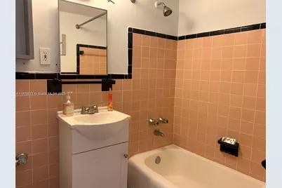 6484 Indian Creek Dr #314, Miami Beach, FL 33141 - Photo 9