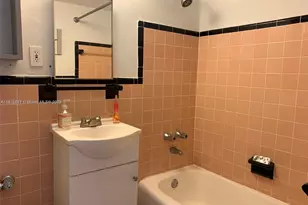 6484 Indian Creek Dr, Miami Beach, FL 33141 - Photo 9