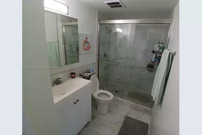 5085 NW 7th St #PH6, Miami, FL 33126 - Photo 17
