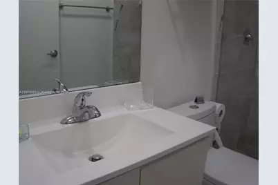 810 7th St #107, Miami Beach, FL 33139 - Photo 13