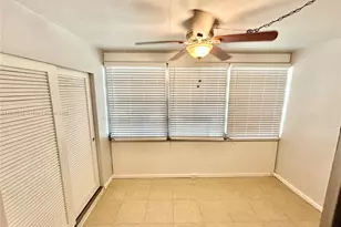 2213 NE 1st Ct, Boynton Beach, FL 33435 - Photo 9