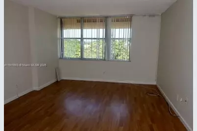 [Address not provided], Lauderhill, FL 33319 - Photo 9