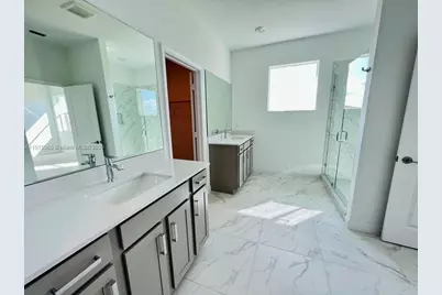 1079 Haywagon Trl #1079, Loxahatchee, FL 33470 - Photo 23