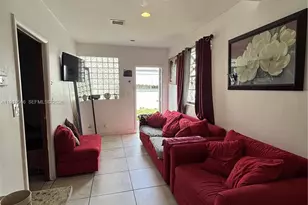 808 NW 75th St, Miami, FL 33150 - Photo 31