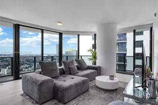 55 SW 9th St, Miami, FL 33130 - Photo 5