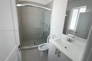 1455 SE 6th Ter, Homestead, FL 33034 - Photo 11