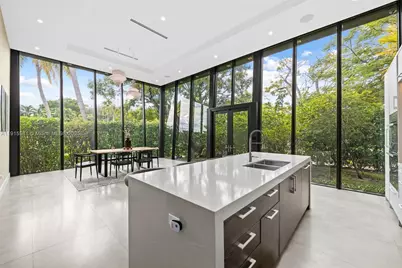 624 N Victoria Park Rd, Fort Lauderdale, FL 33304 - Photo 11