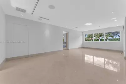 7261 W Troon Cir, Miami Lakes, FL 33014 - Photo 21