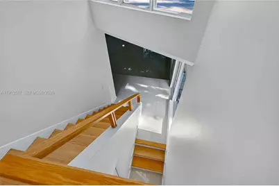 1017 NE 95th St, Miami Shores, FL 33138 - Photo 29