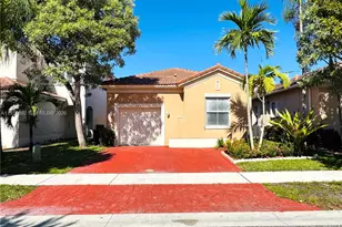 3725 NE 23rd Ct, Homestead, FL 33033 - Photo 1