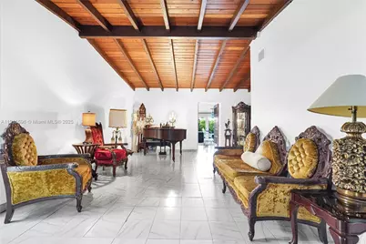 3711 SW 87th Ave, Miami, FL 33165 - Photo 5