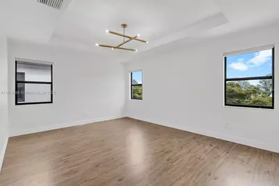 8725 NW 102nd Ct #., Doral, FL 33178 - Photo 29