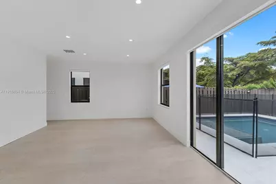 8725 NW 102nd Ct #., Doral, FL 33178 - Photo 9