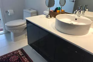 31 SE 6th St, Miami, FL 33131 - Photo 19