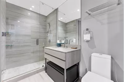 18975 Collins Ave #1002, Sunny Isles Beach, FL 33160 - Photo 21