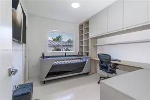5978 Alton Rd, Miami Beach, FL 33140 - Photo 25