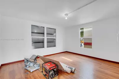 1818 NW 17th Ave, Miami, FL 33125 - Photo 31