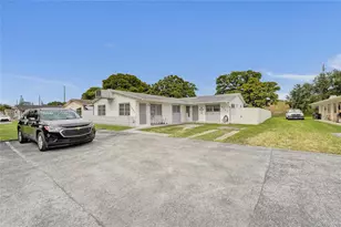 6283 Sherman St, Hollywood, FL 33024 - Photo 1