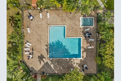 8160 Geneva Ct #317, Doral, FL 33166 - Photo 19