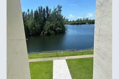 8240 SW 210th St #201, Cutler Bay, FL 33189 - Photo 19