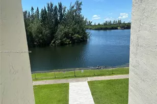 8240 SW 210th St, Cutler Bay, FL 33189 - Photo 19