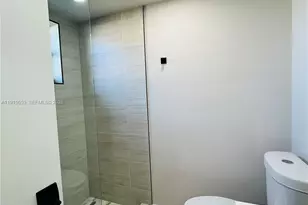 3826 SW 107th Ave, Miami, FL 33165 - Photo 5