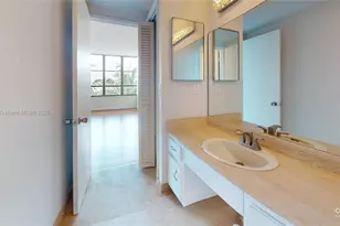 500 Three Islands Boulevard, Hallandale Beach, FL 33009 - Photo 15