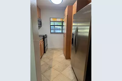 7000 Crown Gate Ct #7000, Miami Lakes, FL 33014 - Photo 21