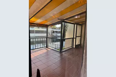 7000 Crown Gate Ct #7000, Miami Lakes, FL 33014 - Photo 25