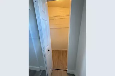 3375 W 76th St #211, Hialeah, FL 33018 - Photo 5