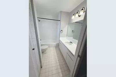 3375 W 76th St #211, Hialeah, FL 33018 - Photo 31