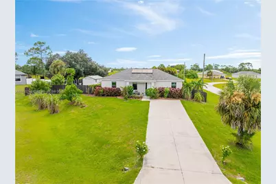 9012 S Indio Ct, Labelle, FL 33935 - Photo 3