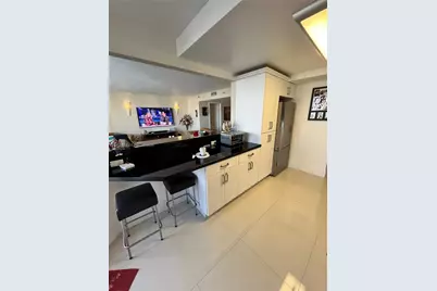300 Three Islands Blvd #414, Hallandale Beach, FL 33009 - Photo 11