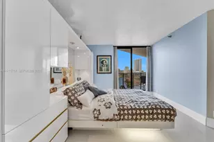 300 Three Islands Boulevard, Hallandale Beach, FL 33009 - Photo 31