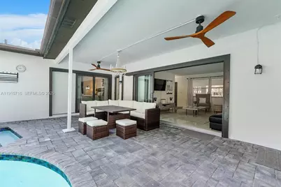 5800 NE 18th Ave, Fort Lauderdale, FL 33334 - Photo 19