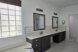 1506 Lantana Ct, Weston, FL 33326 - Photo 19