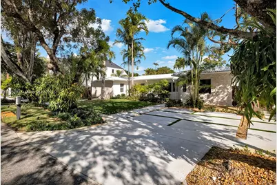 726 NE 17th Way, Fort Lauderdale, FL 33304 - Photo 29