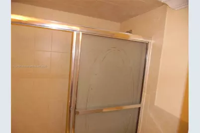 1501 NE 191st St #C107, Miami, FL 33179 - Photo 11