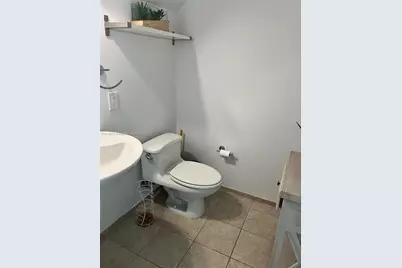 60 SW 13th St #2207, Miami, FL 33130 - Photo 9