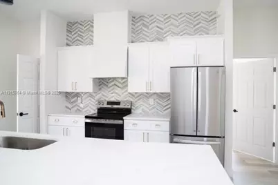 1194 Calico St, Other City - In The State Of Florida, FL 33935 - Photo 5