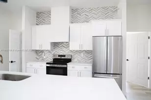 1194 Calico St, Other City - In The State Of Florida, FL 33935 - Photo 5