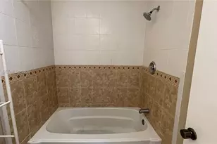 9113 Lime Tree Ln, Pembroke Pines, FL 33024 - Photo 23