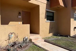 9113 Lime Tree Ln, Pembroke Pines, FL 33024 - Photo 29