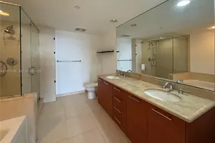 50 Biscayne Blvd, Miami, FL 33132 - Photo 15