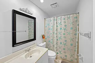 317 W Laurel Dr, Margate, FL 33063 - Photo 11