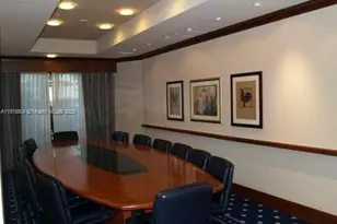 19501 W Country Club Dr, Aventura, FL 33180 - Photo 39