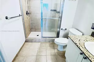 19501 W Country Club Dr, Aventura, FL 33180 - Photo 25