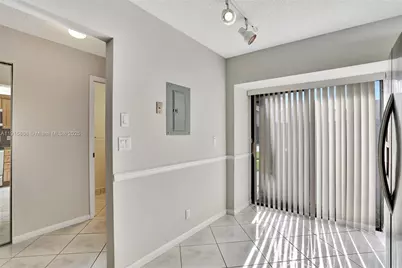 4615 S Carambola Cir S #27232, Coconut Creek, FL 33066 - Photo 7