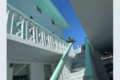 421 NE 68th St #15, Miami, FL 33138 - Photo 5